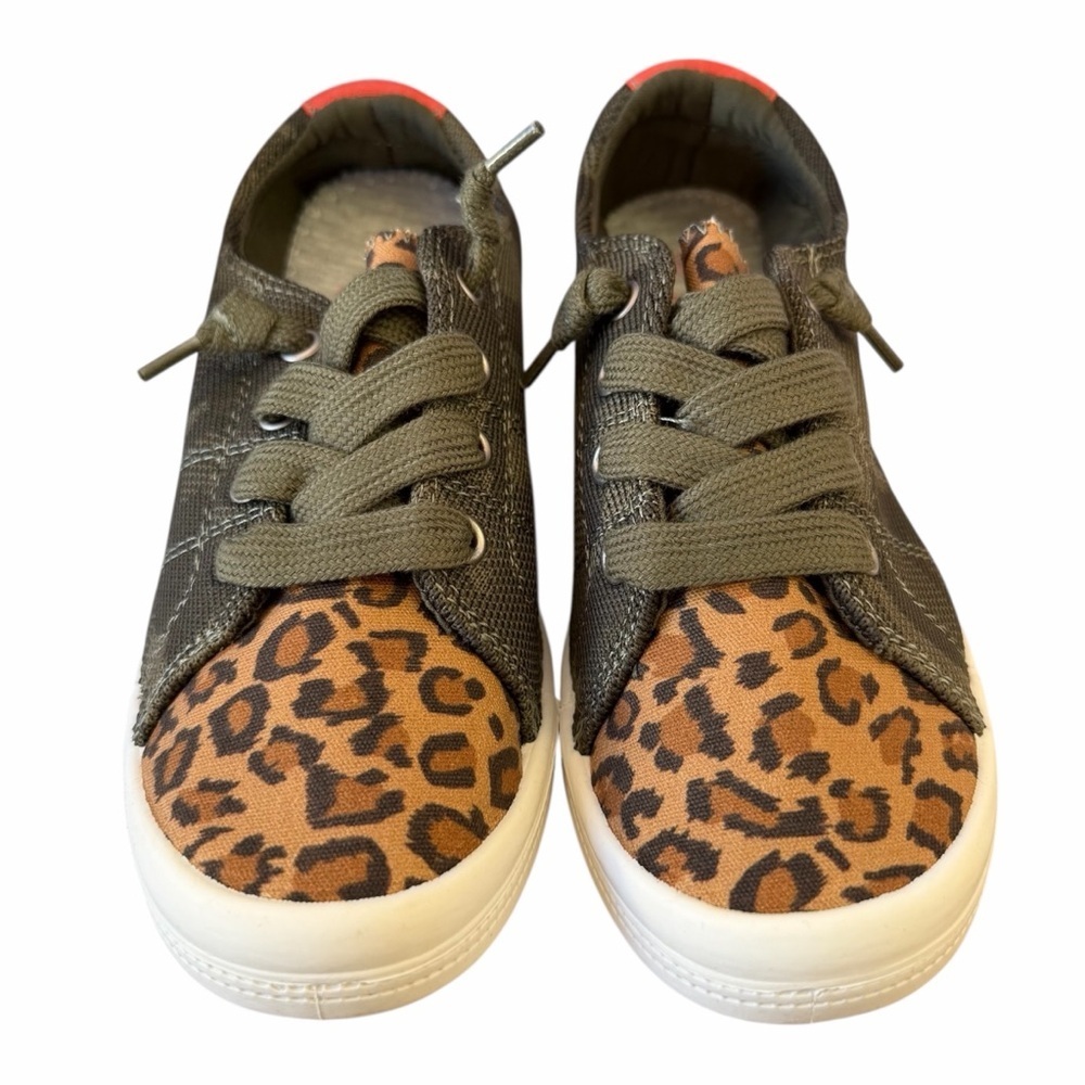 Jellypop Dallas Camo Leopard Slip On Sneaker Women’s Casual Spring Lightweight - Picture 2 of 6